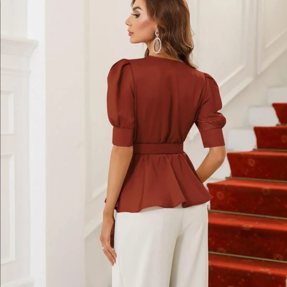 NWOT Puff Sleeve Belted Peplum Blouse - Picture 2 of 3
